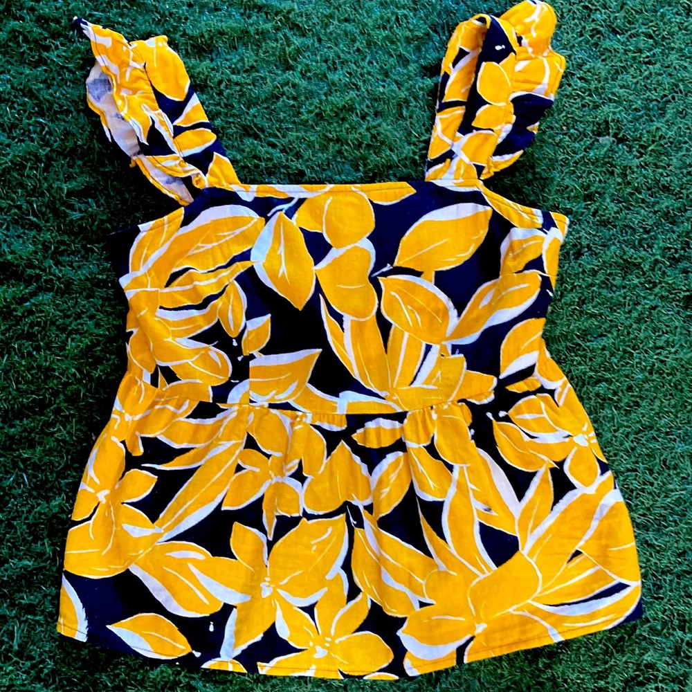 Who what wear sleeveless blouse